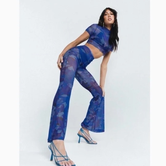 Princess Polly Cosmic Dancer Sheer Flared Bell Pants size 6 - Picture 4 of 8